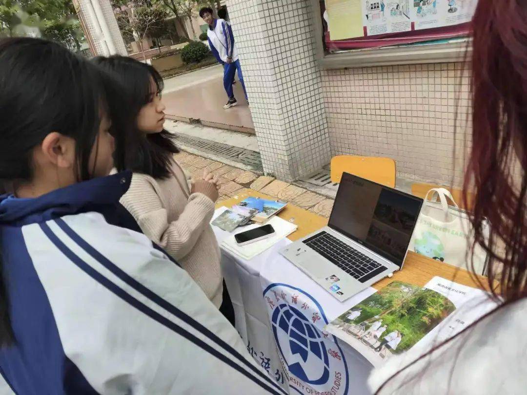讲好南国故事 | 感恩母校行-回访广州市花都区第二中学_学妹_活动_学