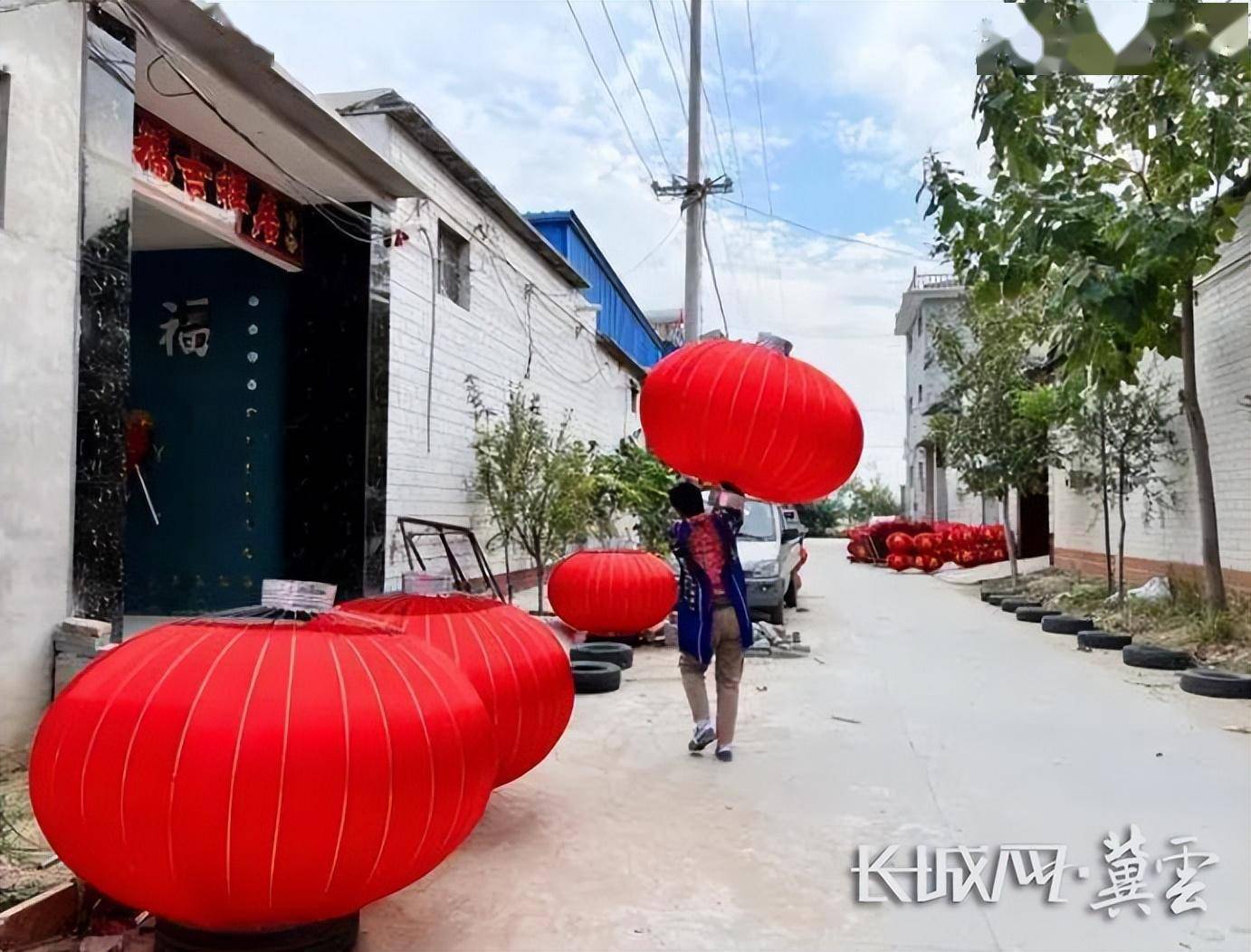 藁城屯头村最大灯笼厂图片