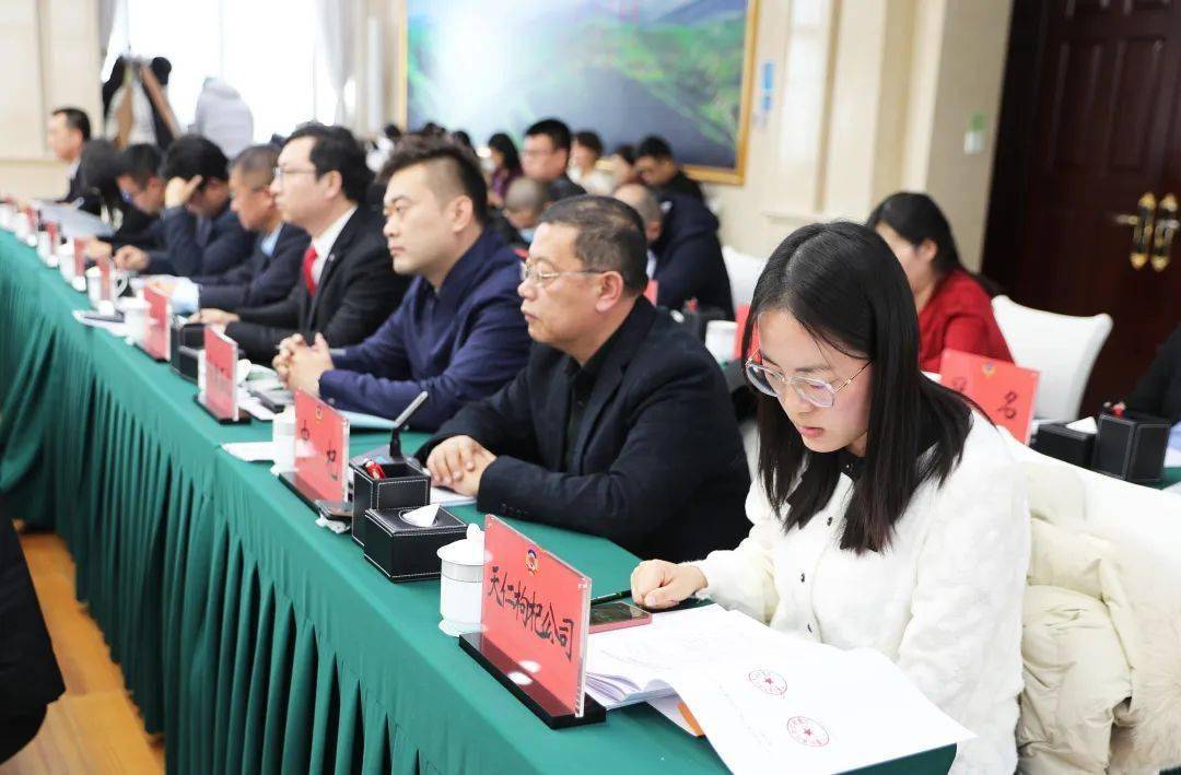 会上,宁夏正山堂福杞茶业有限责任公司董事长张时荣介绍了通过两年