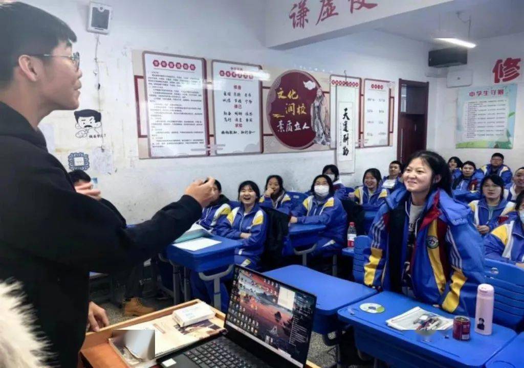 我的母校我宣传(6)丨法学院前往佳木斯市第二中学开展社会实践活动