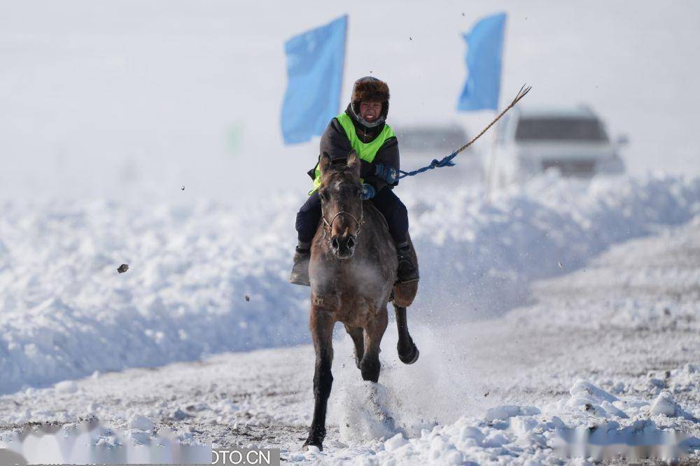 "助力十四冬,迎新春第七届伊敏乌那格雪地赛马比赛"激情开赛_中国