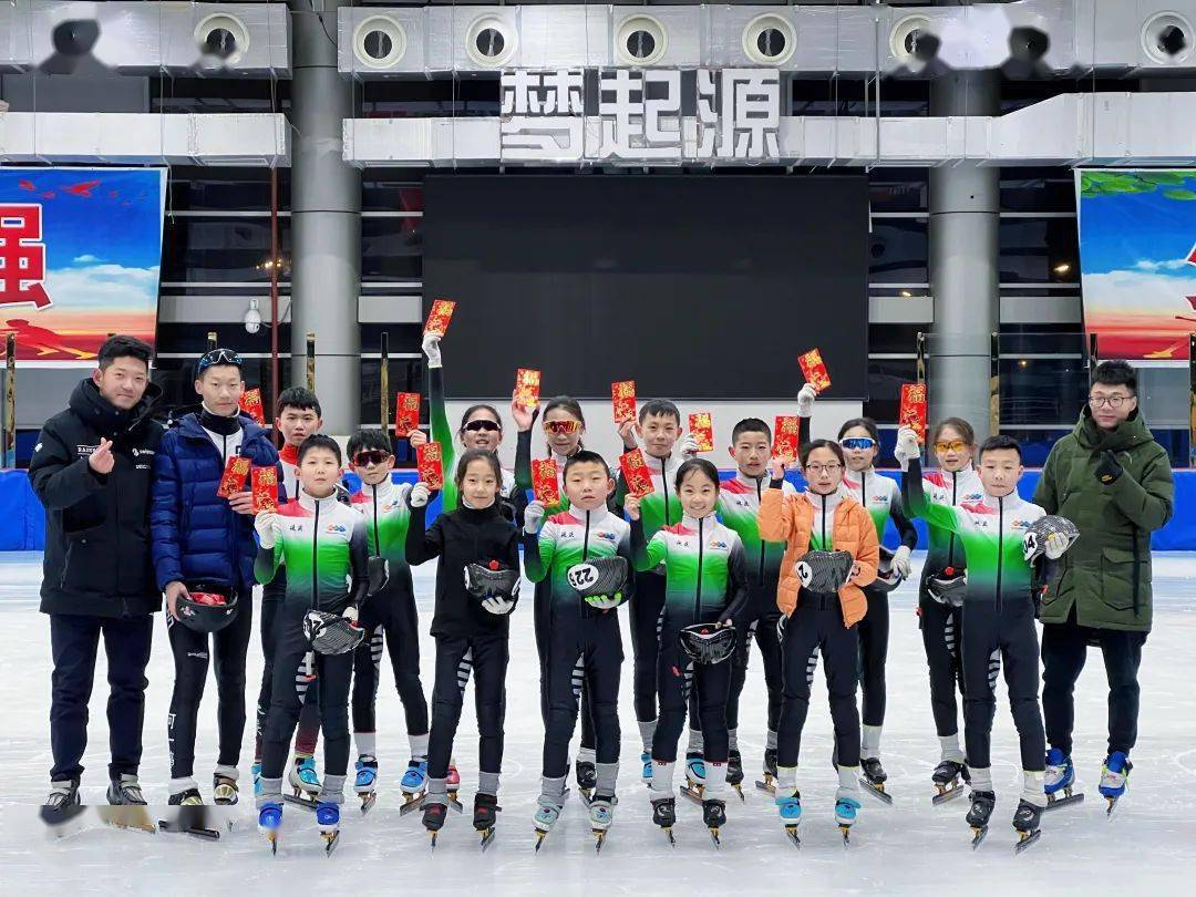 高质量发展看延庆丨最美冬奥城 带旺四季游_冰雪_高山滑雪_国际