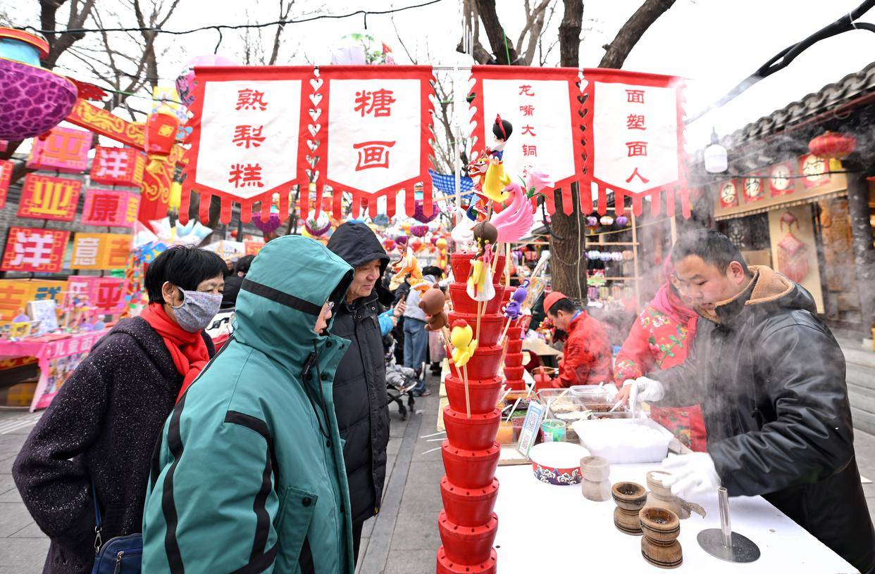新华全媒 丨正月十五闹元宵_游客_哈尔滨_王建威