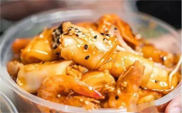 名片""牛腩 牛杂 牛肉丸"三件套足以让你开心一整天汕尾的牛腩火锅用