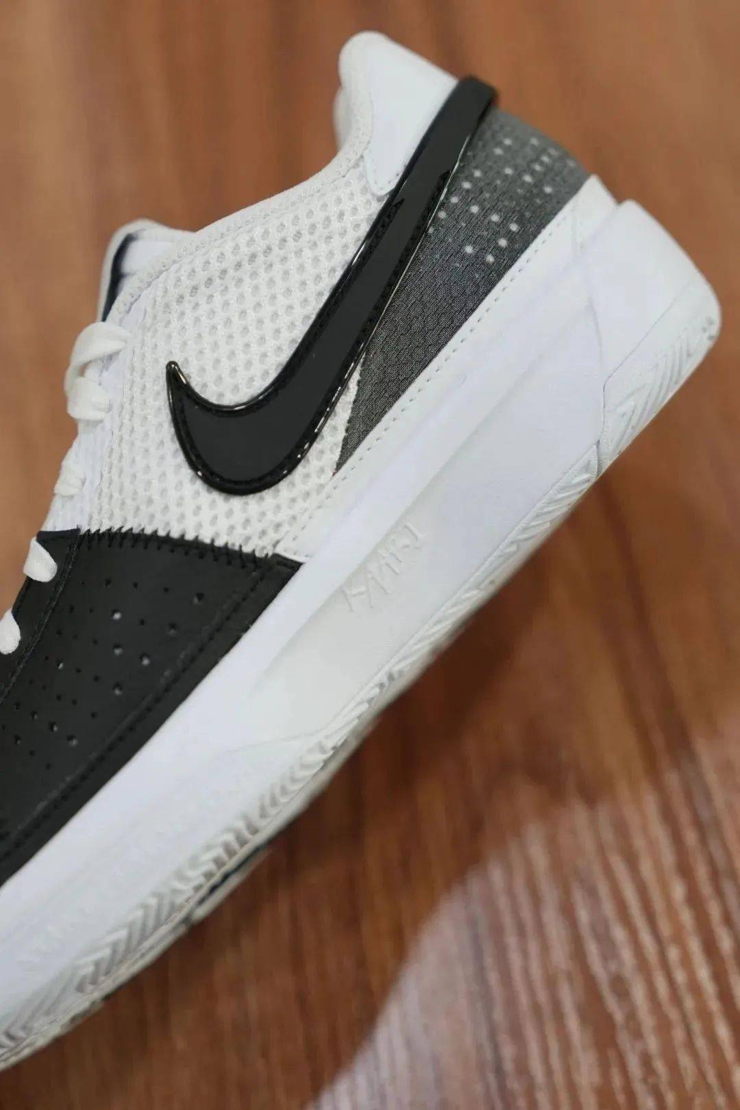 我们为什么要关注gs版本的球鞋?_细节_图片_部分