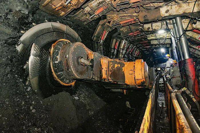 东庞矿全力以赴的姿态如此"滚烫"!_生产_工作_综采