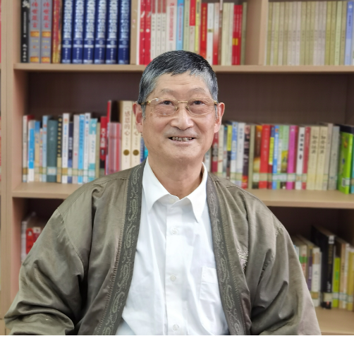 吴仙松, 1952年3月生于杭州.