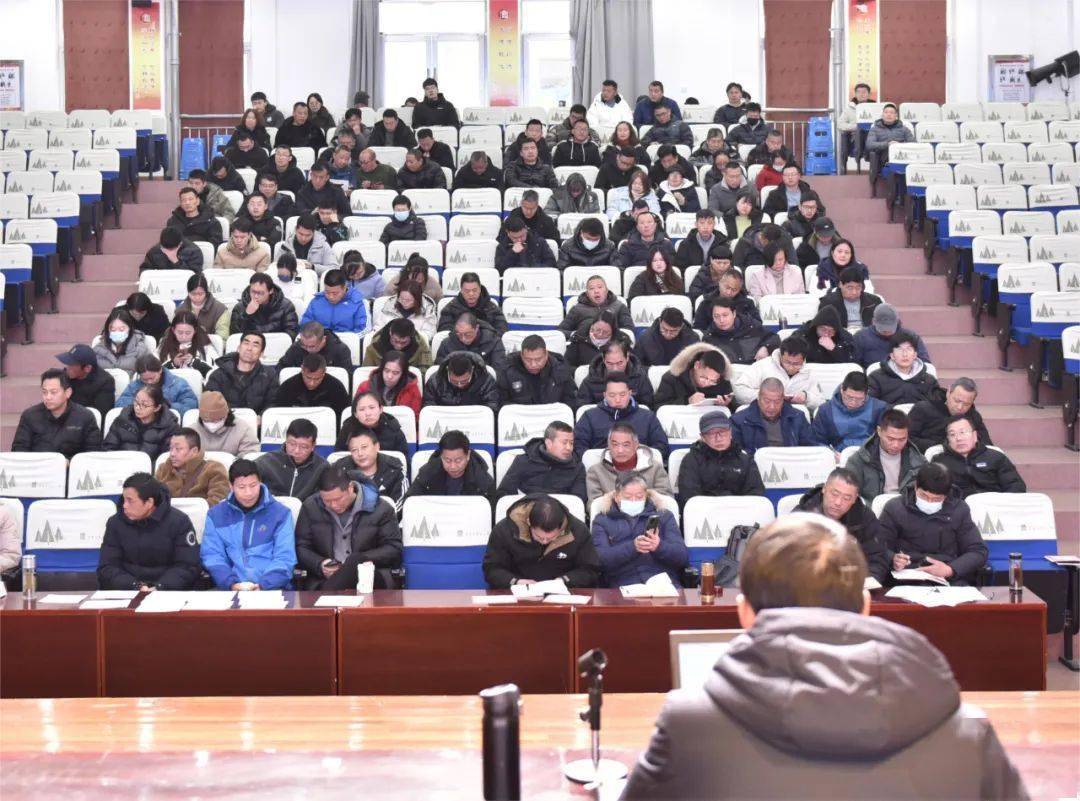 【邑学61动态】龙行龘龘新气象,深耕教研共革新——常熟市中小学