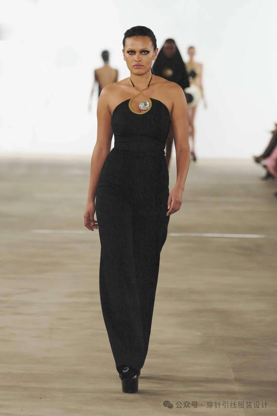 秀场| area 2024春季成衣时装秀_趋势_合作_星标