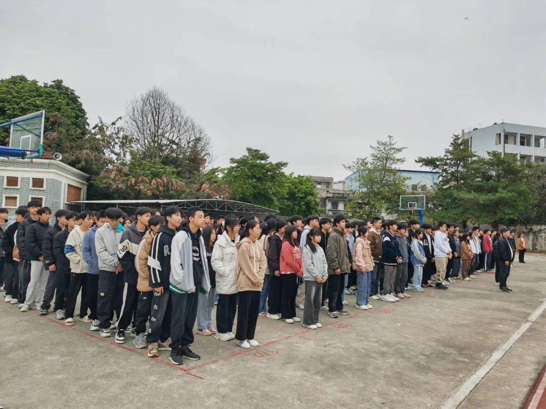 赤岗中学:上好思政课,当好引路人_思想_理想_前途