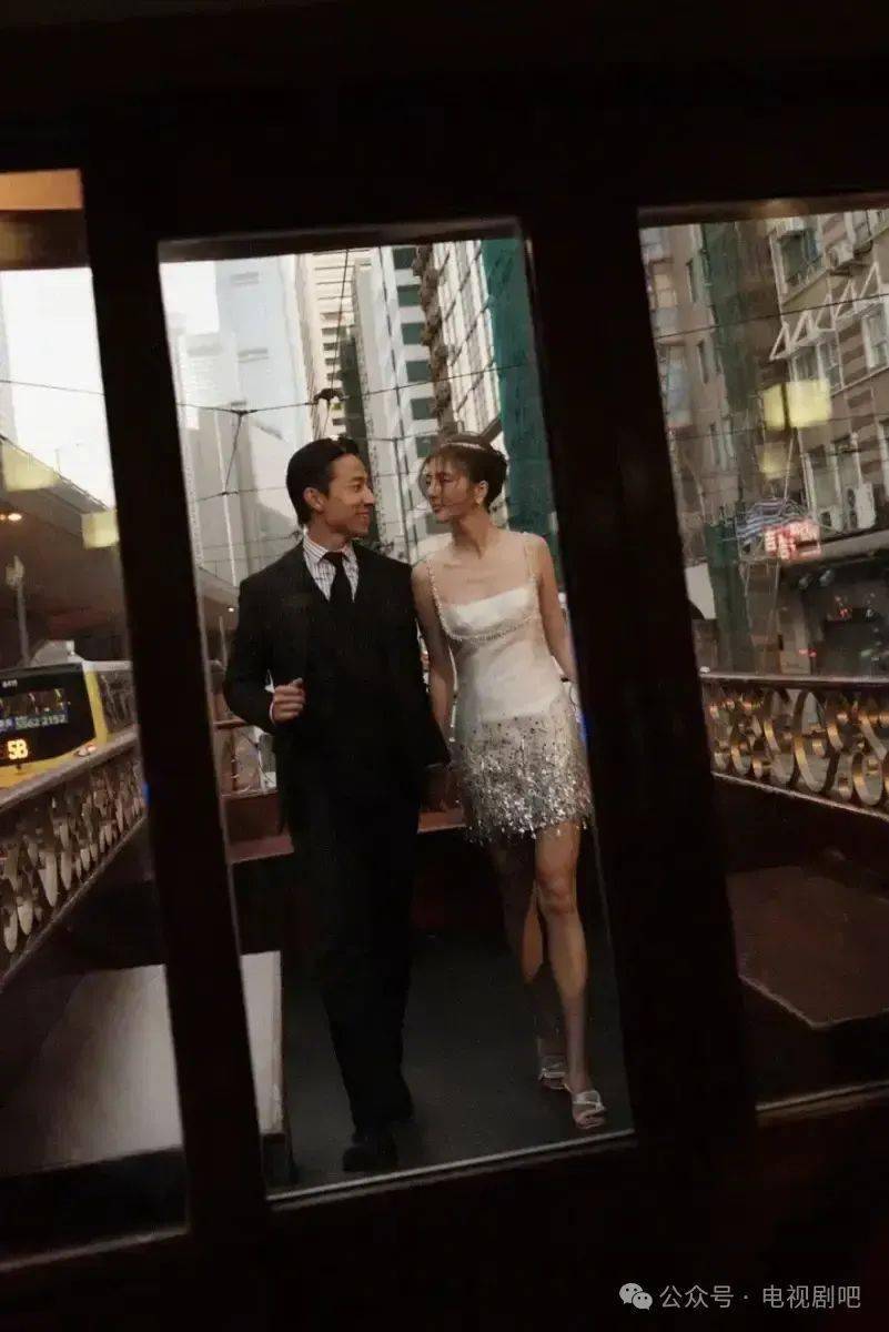 吴千语晒照为老公施伯雄庆生 二人甜蜜度假狂撒糖_来源_娱乐