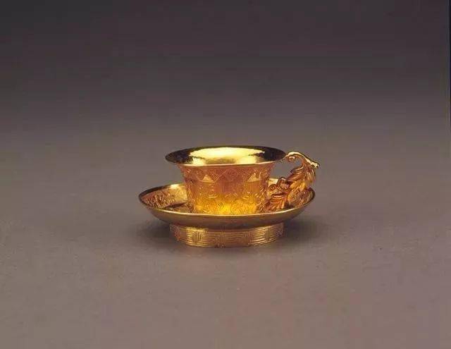 皇家御用餐具有多壕?看完惊呆了!_故宫博物院_清代_饮食