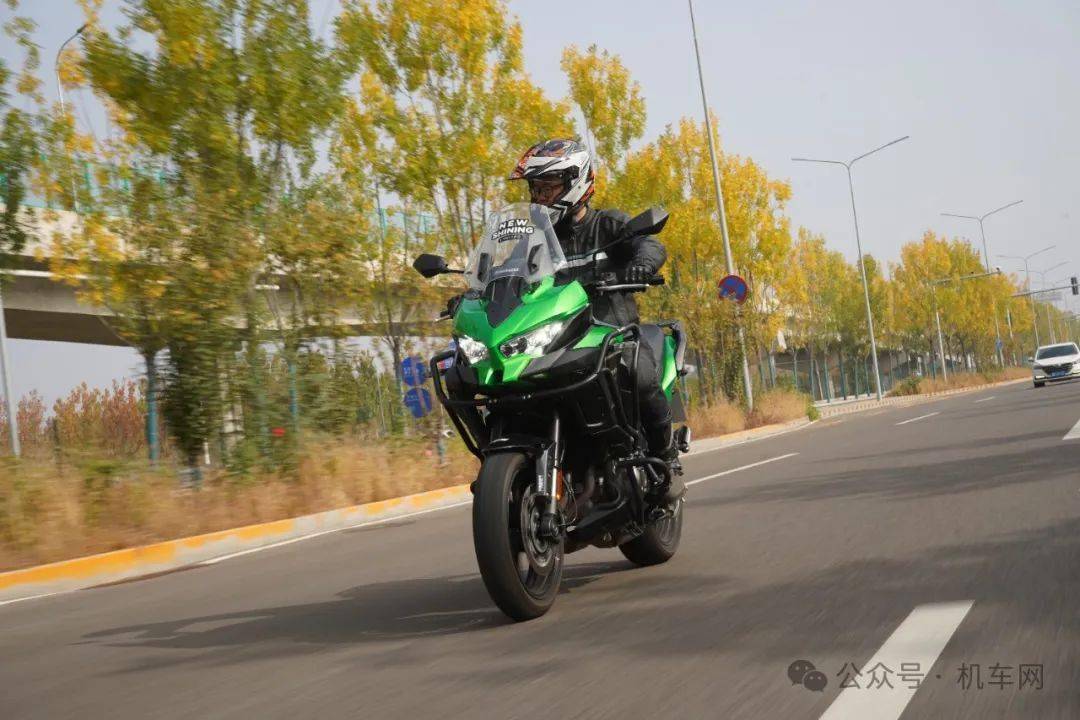 jc君测评:川崎versys 1000,心有猛虎,细嗅蔷薇_搜狐汽车_搜狐网