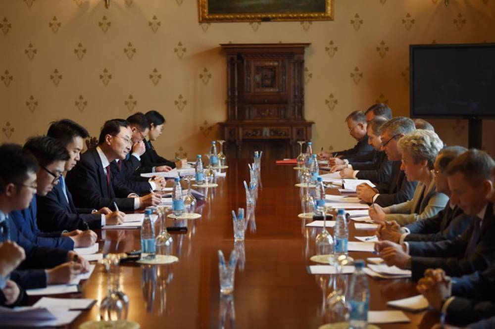 外交部副部长孙卫东赴俄罗斯举行中俄副外长磋商