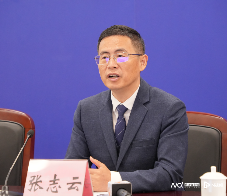 张志云介绍,《热线管理办法》全文共六章三十五条,包括总则,受理办理