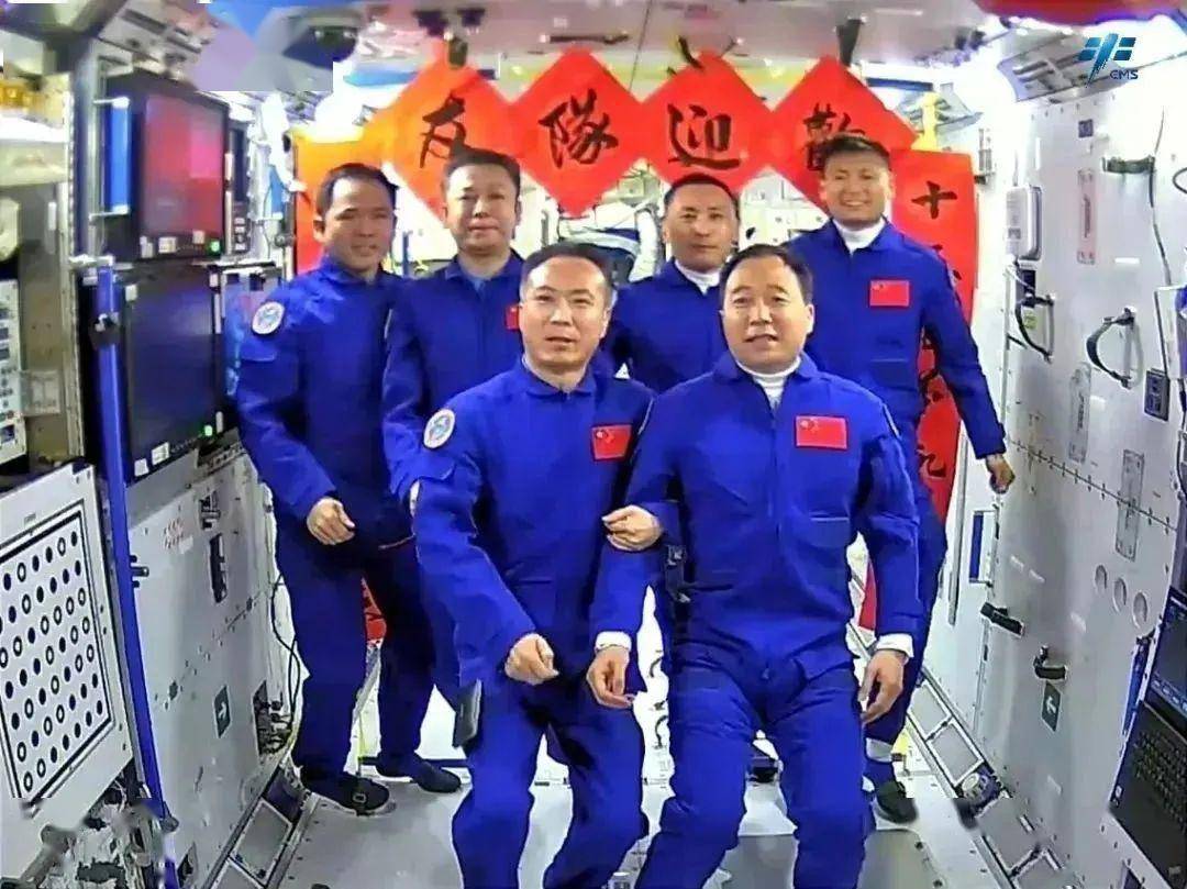 中国空间站满屏中文,美国网友:"自我封闭"_任务_国家_飞行
