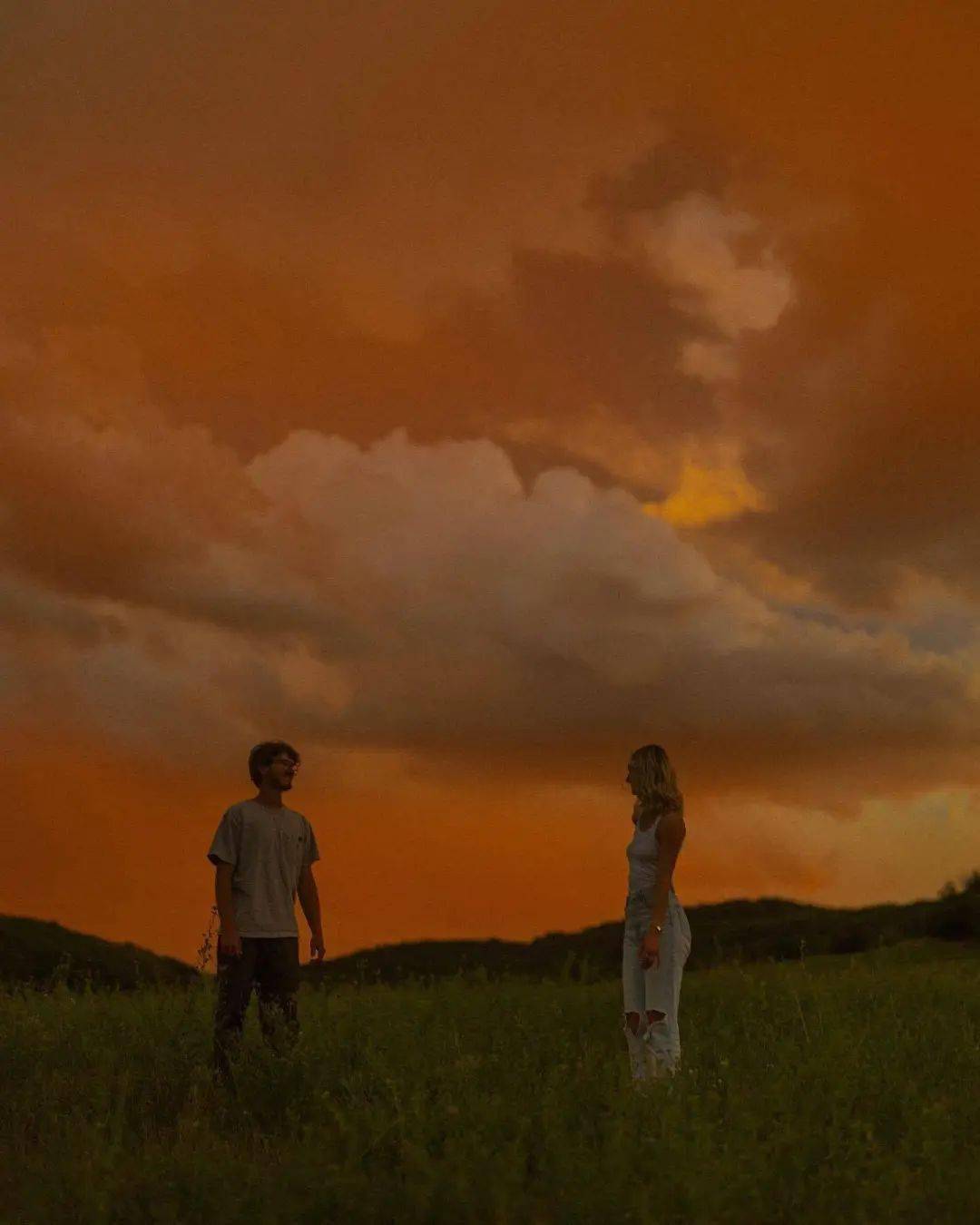 在我老去前一刻抱我,吻我,要我_余秀华_哥哥_诗歌