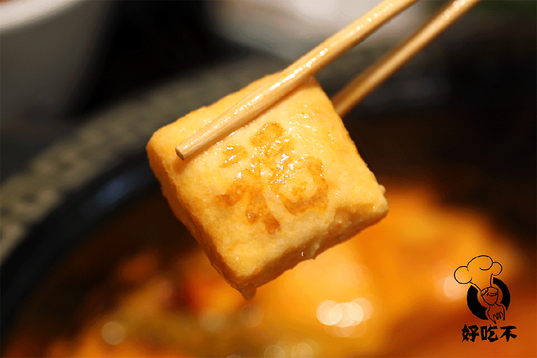 就餐还能免费领代币,消费满$100送10枚游戏币,满$