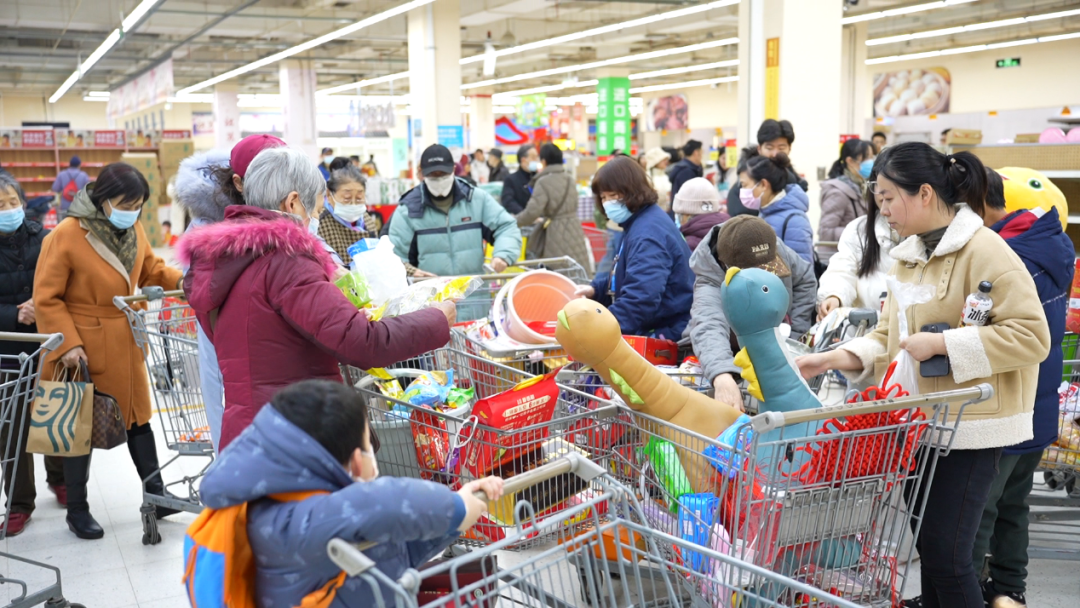 南京首家沃尔玛闭店,消费者爱上了会员店?