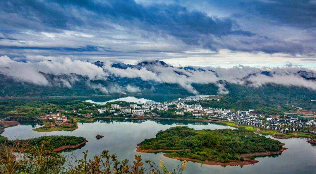 淳安诗歌地理:姜家镇|一部分沉在水下,一部分活在岸边_川街_事物_狮城