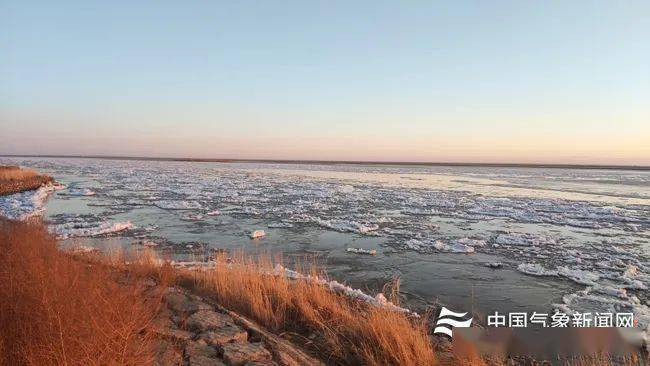 气象科普:揭开冬季奇观的"奥秘"_海浩_冰晶_现象