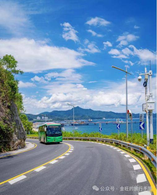 深圳的大小梅沙海滩,珠海的渔女雕塑,已经成为了这两座城市的标志性