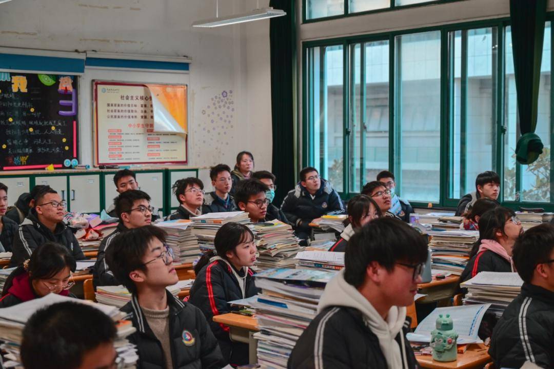 感恩母校行(154)| 走进宁波市第四中学_浙江省_活动_宣传