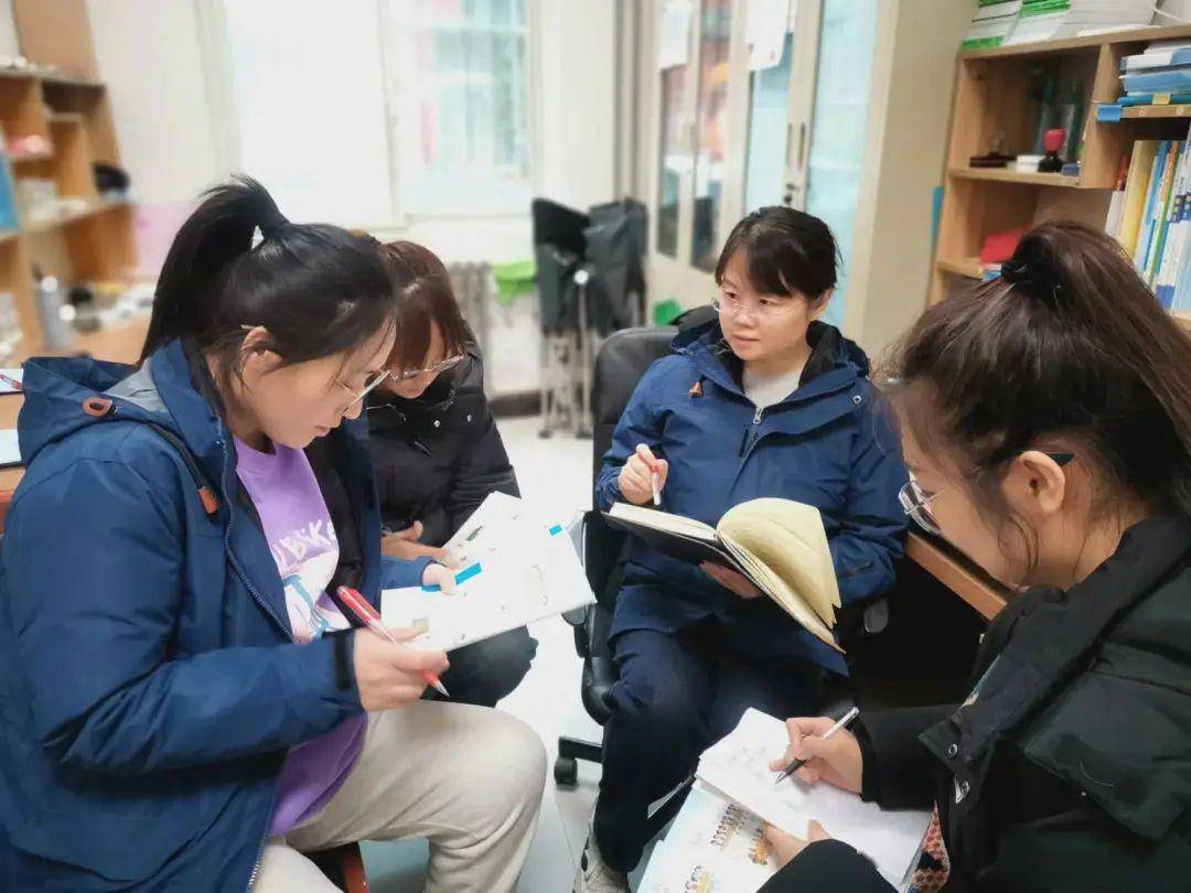 沣东新城车辆小学开学伊始开展听"推门课"活动_教学_专业_常态