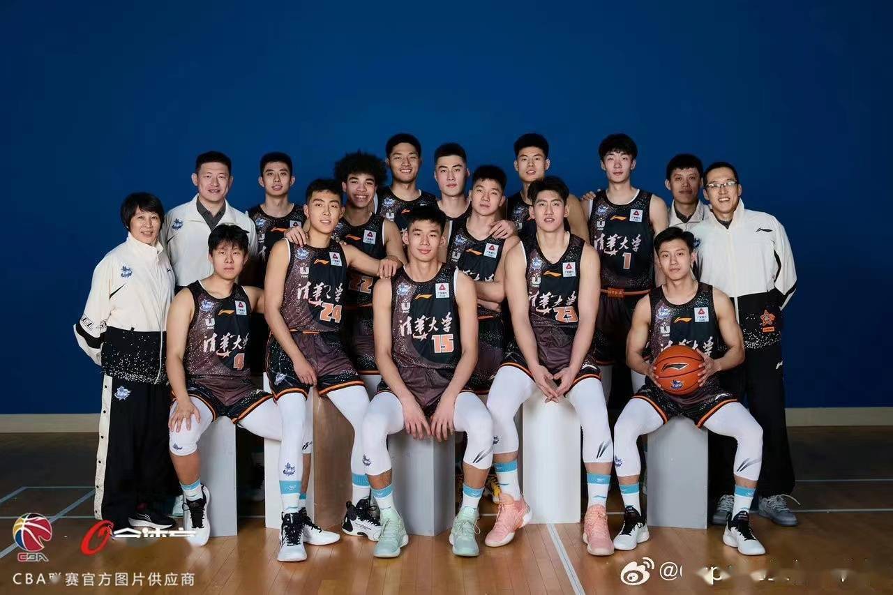 cba全明星清华男篮战胜星锐一年级队,石奎夺得mvp_比赛_球员_彭博