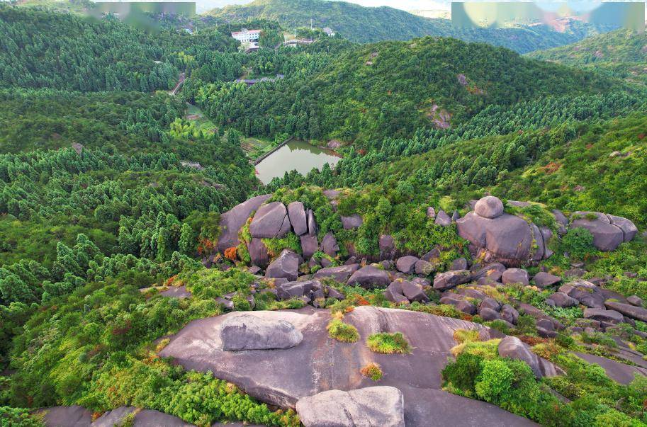 库仙人砱步 石瀑岩石海覆舟 望天龟摇动岩,锦绣谷等108个景点似动物