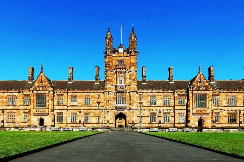 香港大学offer,来了!名校录取,雪花样飞来!七中万达国际部,实力开挂!