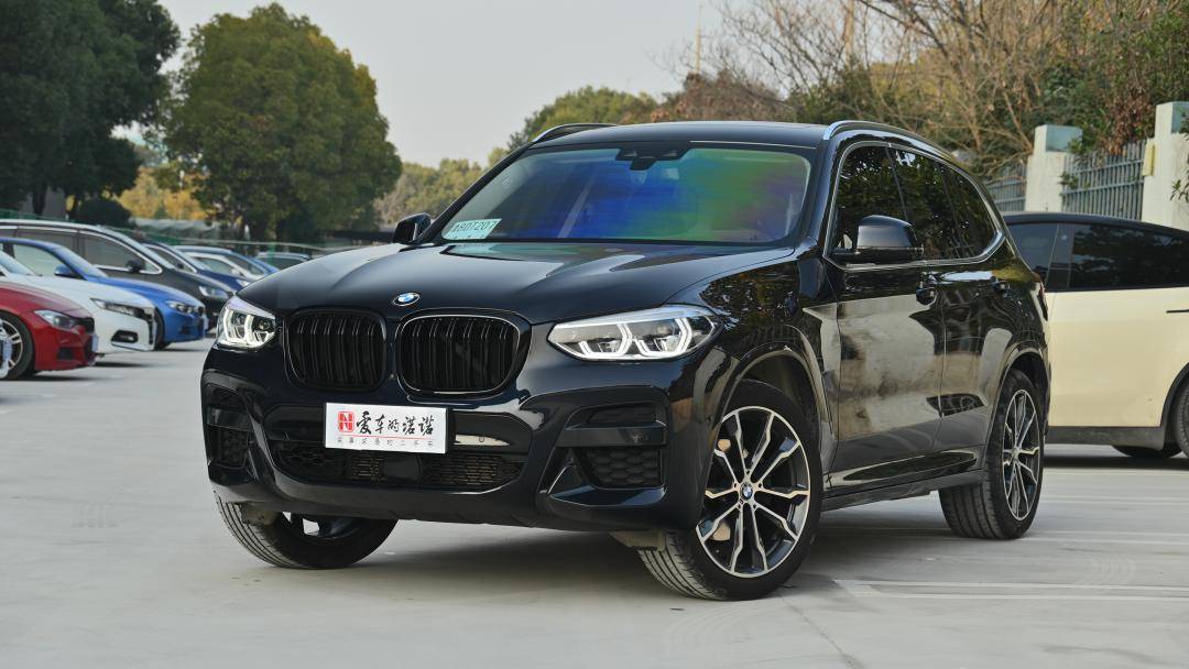 98万表显里程:25048km交付时间:2024年1月上牌时间:2020年6月宝马x3