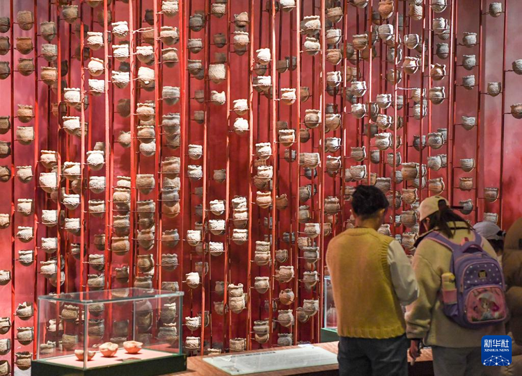 重庆博物馆里乐享周末时光