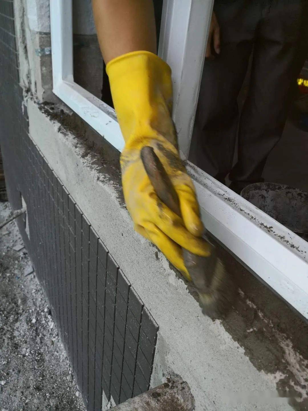 外墙窗缝防水技术是通过对铝合金窗塞缝施工工艺的流程和管理要求进行