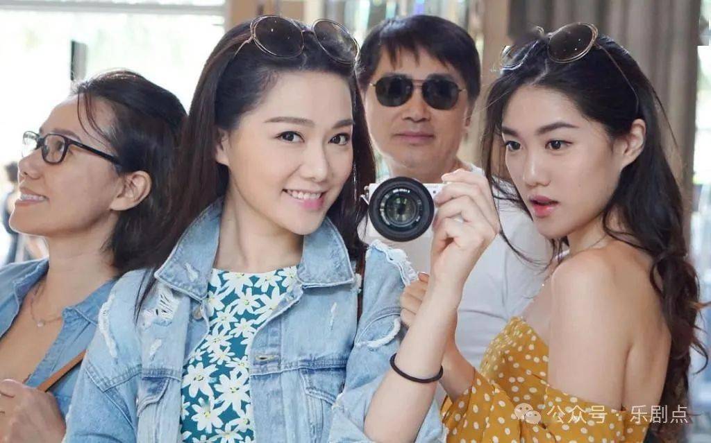 汤洛雯带父母日本旅行竟甩新婚老公?网友羡慕马国明赚钱老婆享福_家人