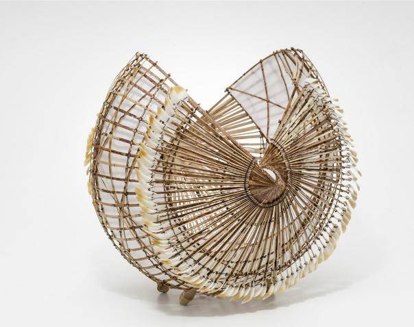 图书馆里过大年妙趣手工坊非遗课堂巧手编织乐