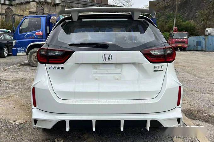 本田2024款飞度运动版售9.78万 换发动机