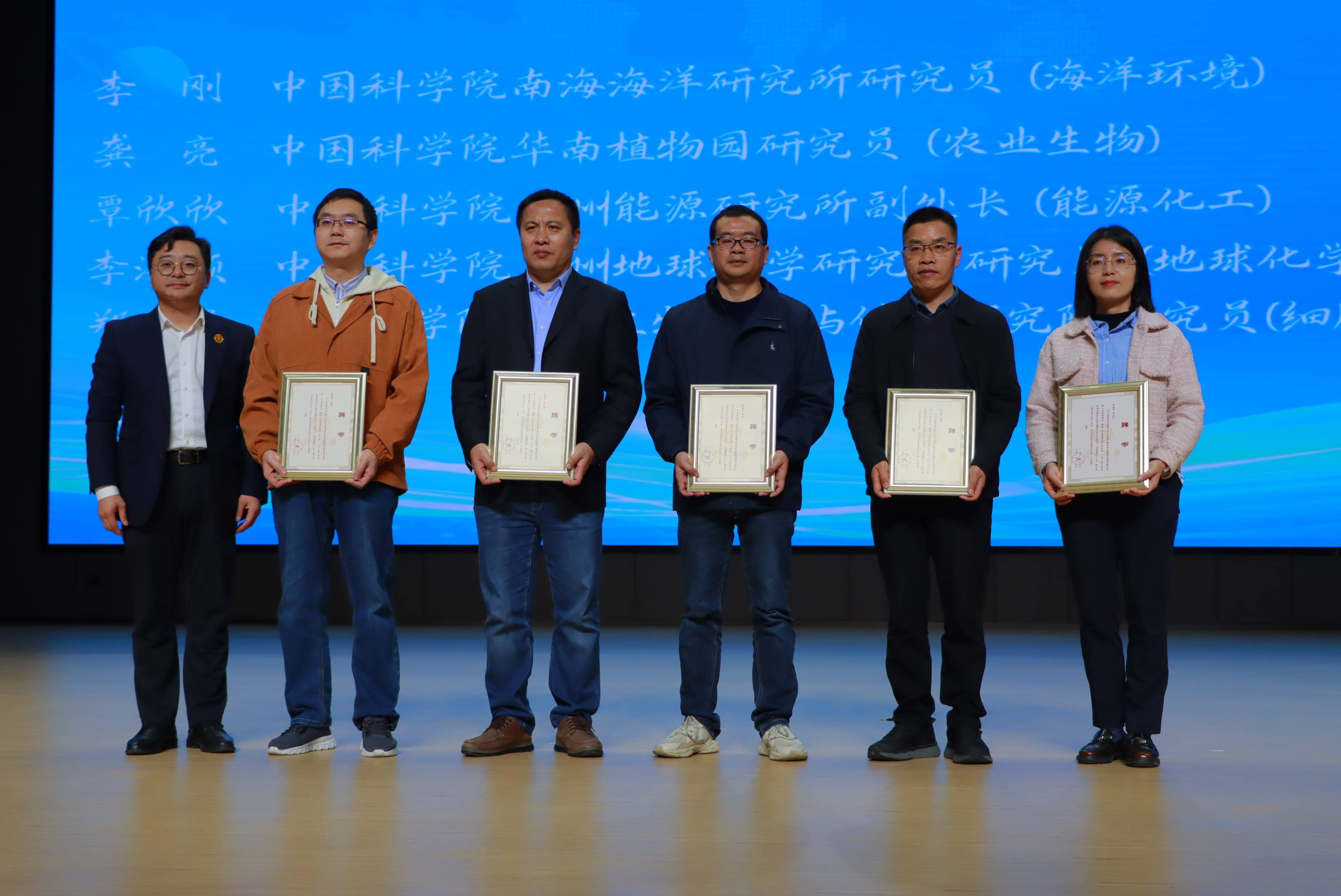 "科创英才班"如何招生?