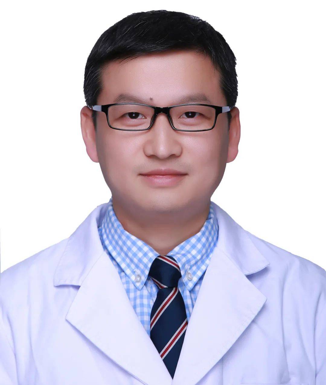 杨子浩儿科主任医师擅长儿科常见病及疑难杂症的诊治,尤其对儿科多