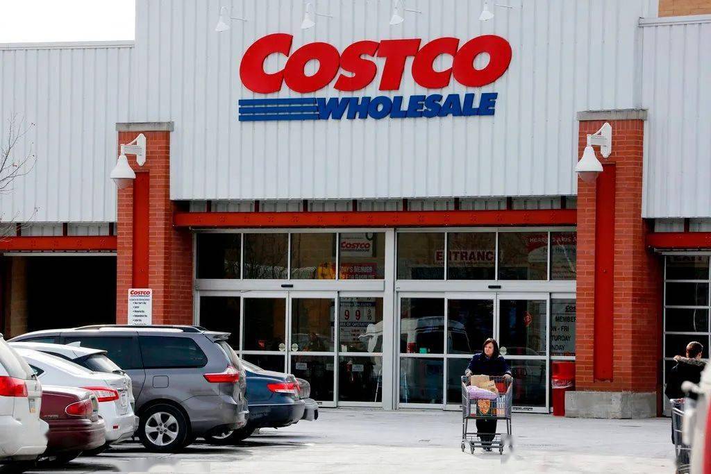 卖金条被一抢而空!costco尝到甜头又开卖银币,每套售价