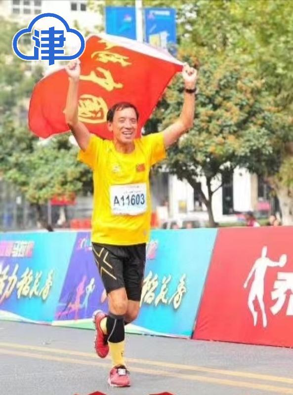 虽然到了花甲之年但是学习雷锋的脚步我永远不会停止