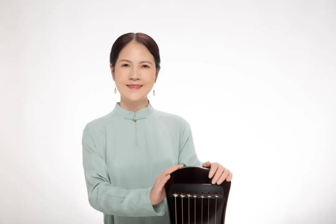 第33期文化超市公益艺术培训教师简介