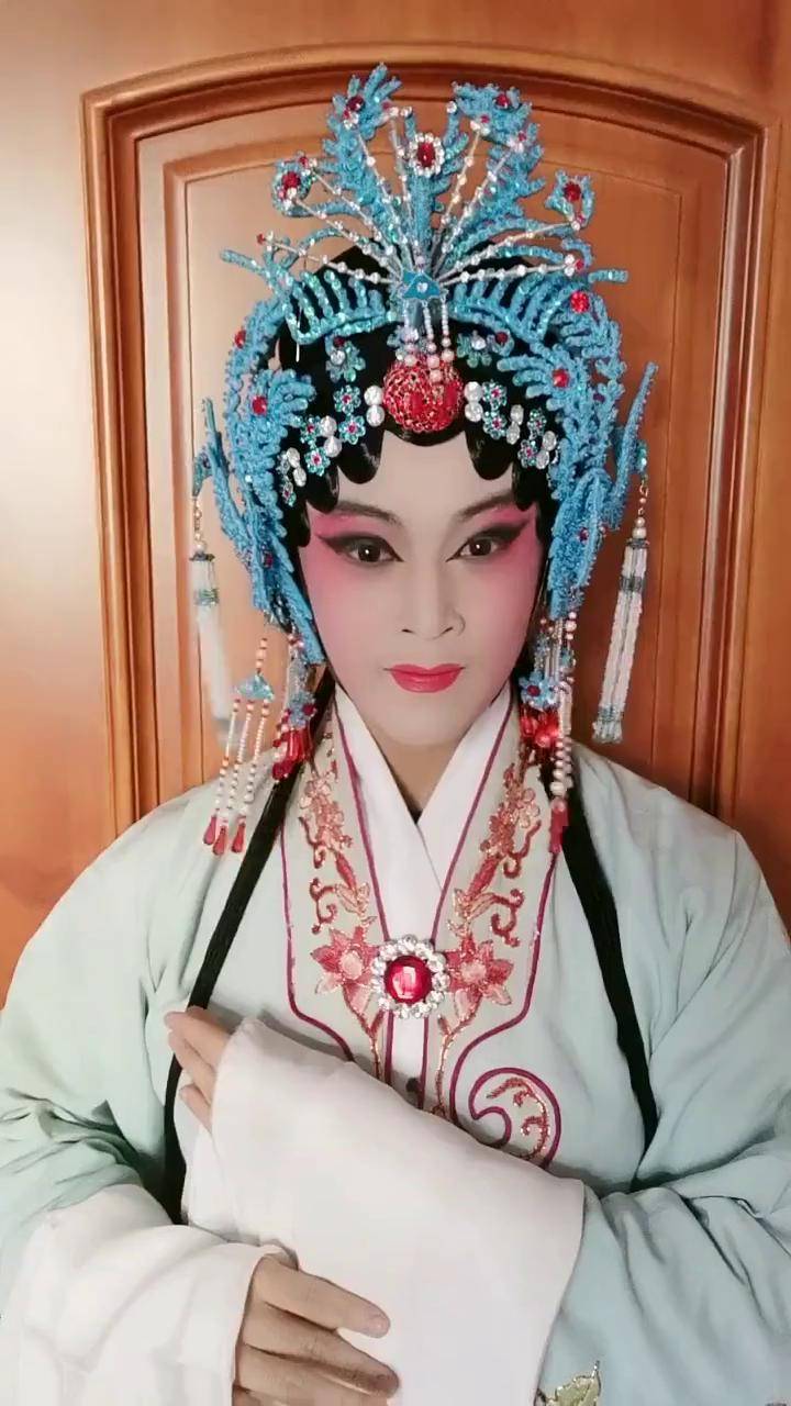 青年戏曲传播者 台上一分钟台下十年功 这段戏太好听了 谁说戏曲不抖音 开戏了欢迎大家来听戏