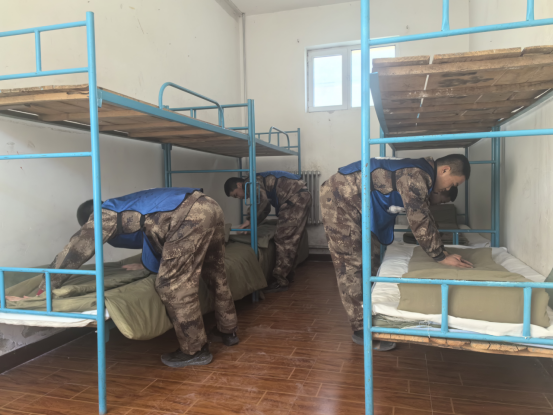 为预定新兵思想"穿军装" | 山西各地这样做→_教育_生活_部队