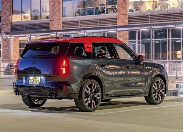 新款mini"乡巴佬"jcw上市:售39.98万元_搜狐汽车_搜狐网