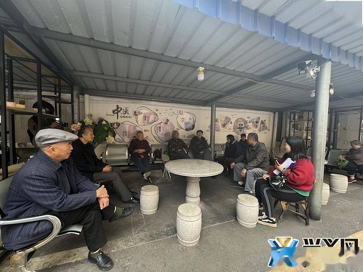 向阳社区18朵金花撑起服务群众一片天