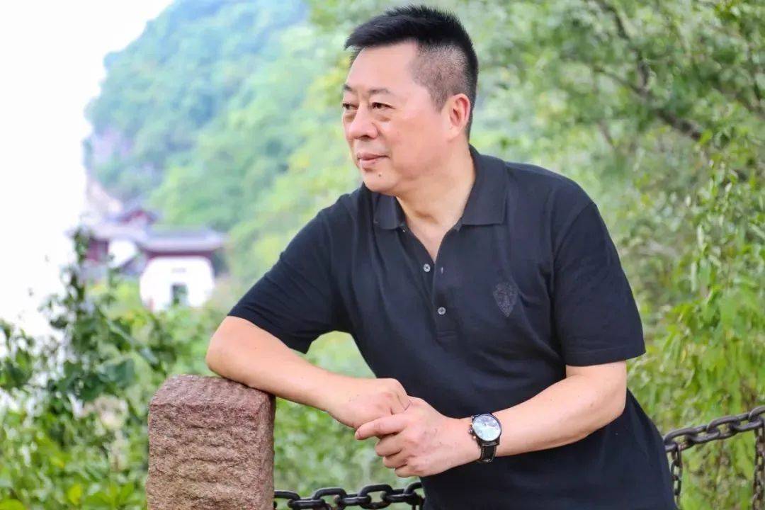 辽阳大剧院保利公益艺术讲堂丨罗怀臻新时代新舞台新舞剧