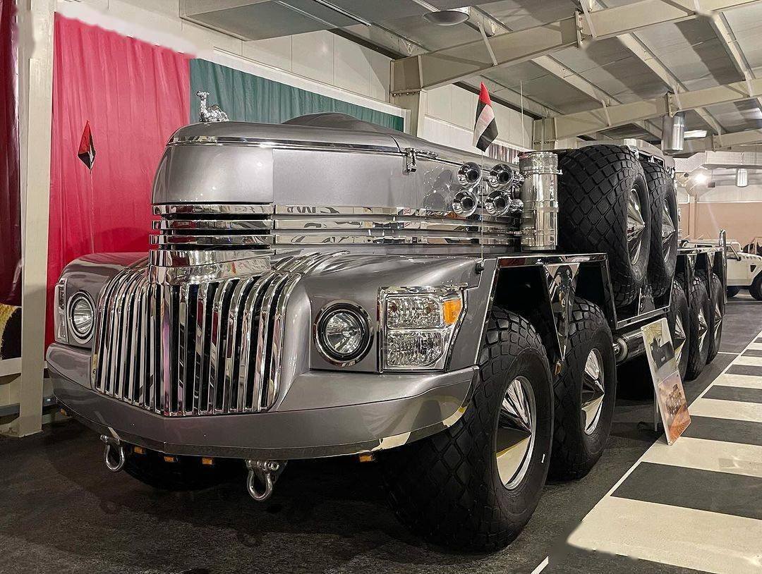 阿联酋富豪私藏款越野车让人惊掉下巴_搜狐汽车_搜狐网