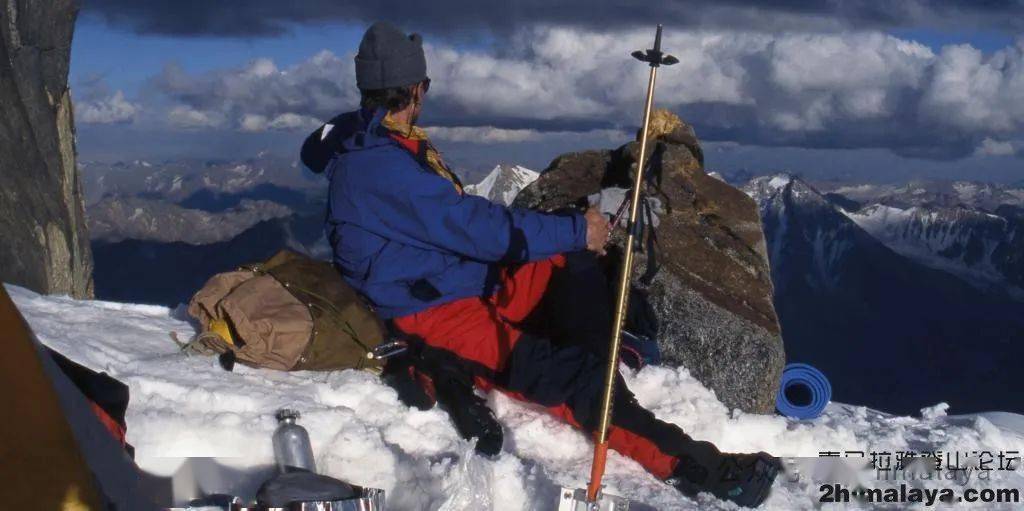 瑞士erhardloretan第三位攀登14座八千米山峰的登山者