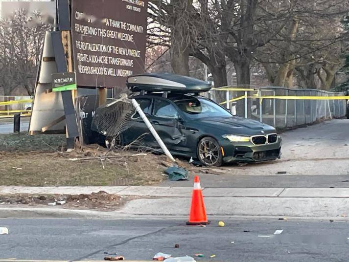 惨烈19岁中国留学生开宝马豪车冲上人行道撞死路人此前悉尼18岁男子